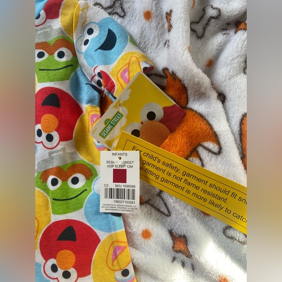 NWT Sesame Street Toddler Sleep Set - Picture 2 of 2